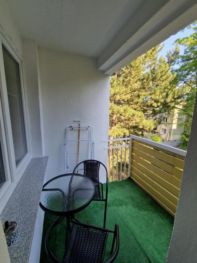 Apartament Zdrojowy Glucholazy Esterno foto